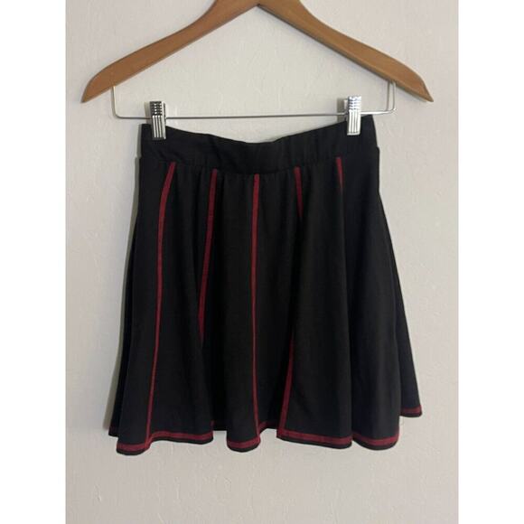 Hot Topic Skirt S Black Mini Black & Red Stretch Knit Goth Grunge Flare - Picture 5 of 6